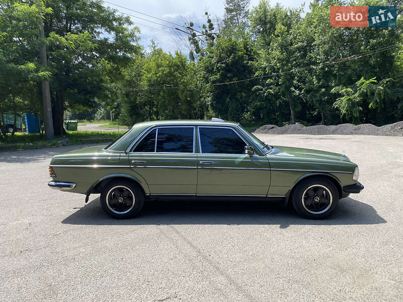Mercedes-Benz E-Class 1980