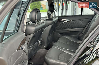 Седан Mercedes-Benz E-Class 2004 в 
