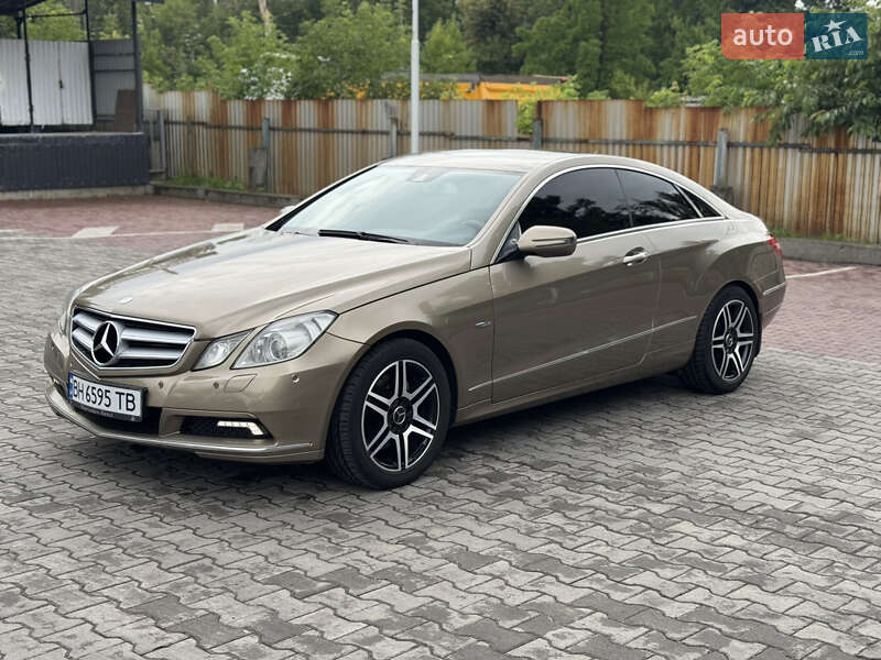 Mercedes-Benz E-Class 2010