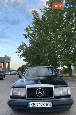 Седан Mercedes-Benz E-Class 1989 в Олександрівці