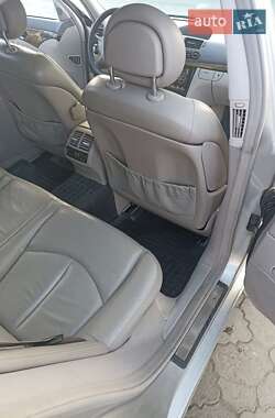 Седан Mercedes-Benz E-Class 2003 в 