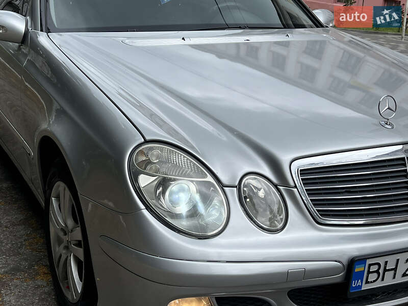 Седан Mercedes-Benz E-Class 2004 в Кіцмані