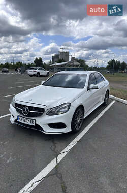 Седан Mercedes-Benz E-Class 2015 в Києві