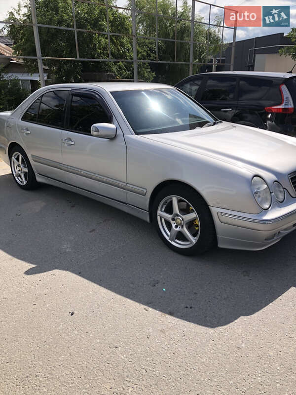 Седан Mercedes-Benz E-Class 1999 в Теребовле