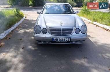 Седан Mercedes-Benz E-Class 2001 в Тульчині