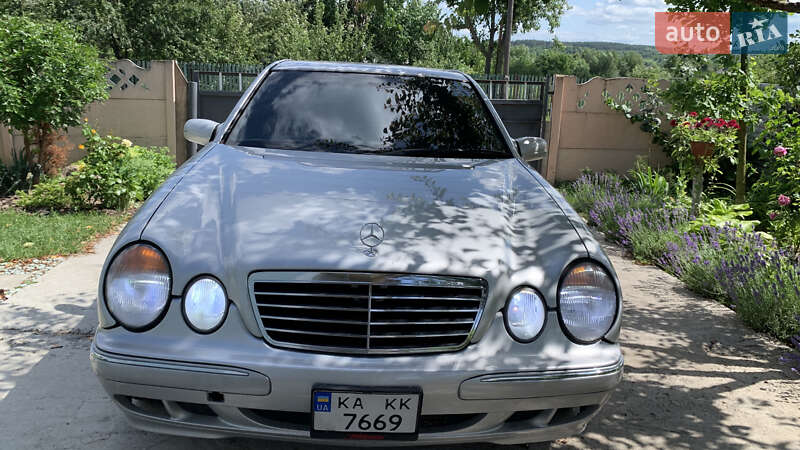 Седан Mercedes-Benz E-Class 1999 в Белой Церкви