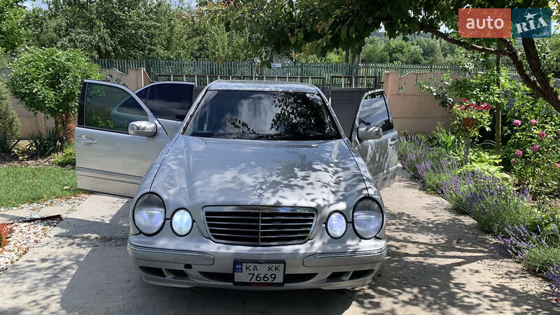 Седан Mercedes-Benz E-Class 1999 в Белой Церкви