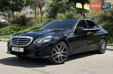 Седан Mercedes-Benz E-Class 2013 в Киеве