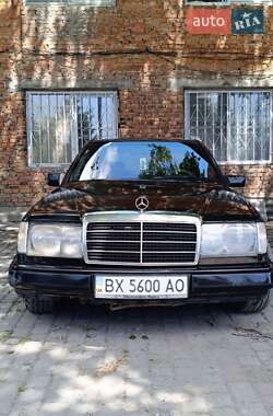 Седан Mercedes-Benz E-Class 1989 в Каменец-Подольском
