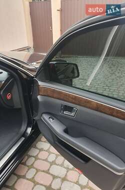 Седан Mercedes-Benz E-Class 2012 в 