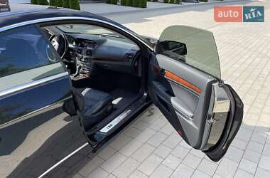 Купе Mercedes-Benz E-Class 2012 в 