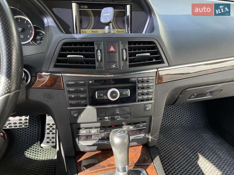 Купе Mercedes-Benz E-Class 2012 в Ковелі