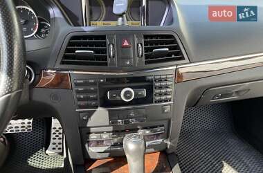 Купе Mercedes-Benz E-Class 2012 в 