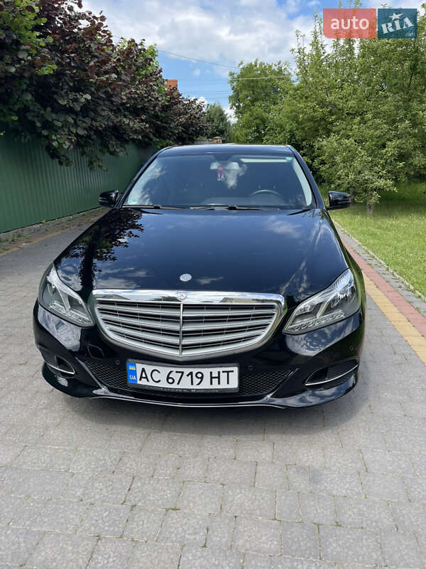 Mercedes-Benz E-Class 2015