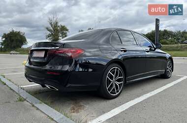 Седан Mercedes-Benz E-Class 2023 в 
