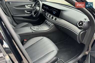 Седан Mercedes-Benz E-Class 2023 в 