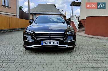 Седан Mercedes-Benz E-Class 2022 в Звенигородці