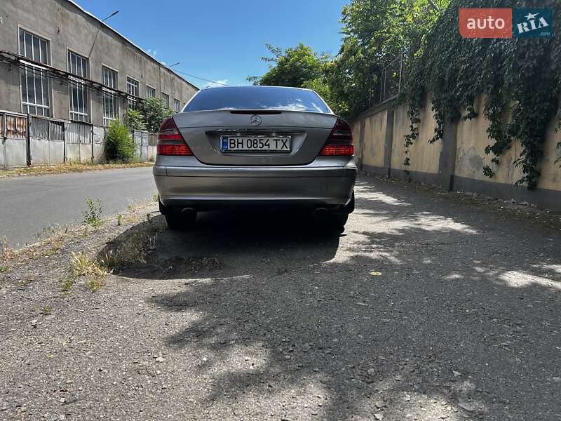 Седан Mercedes-Benz E-Class 2004 в Одессе
