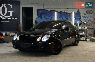 Седан Mercedes-Benz E-Class 2006 в Львові