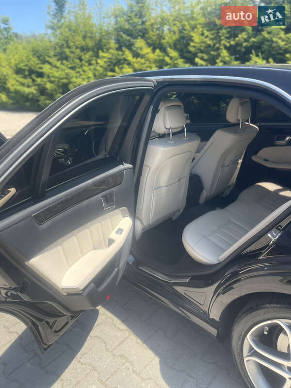 Седан Mercedes-Benz E-Class 2013 в Шепетівці