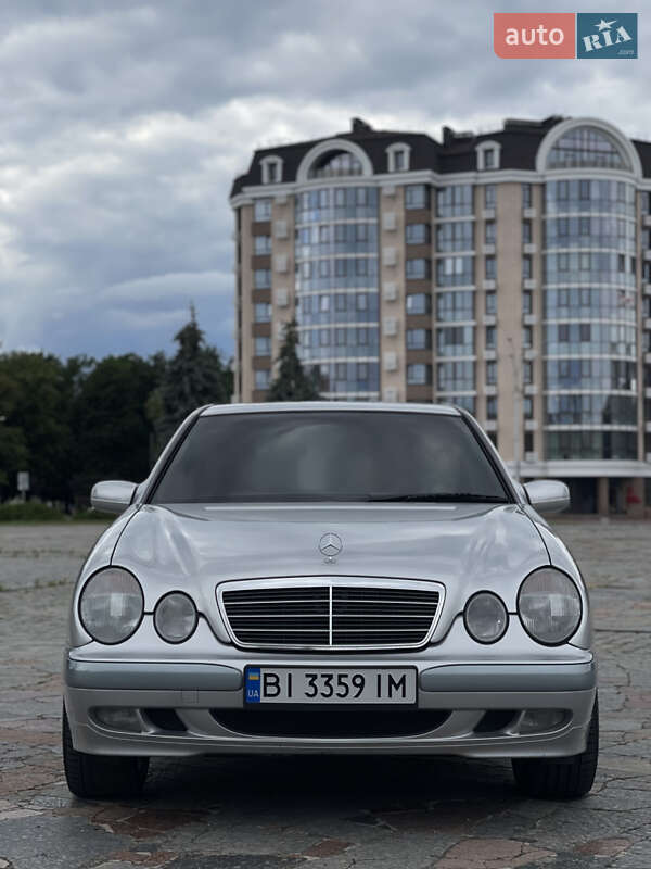 Седан Mercedes-Benz E-Class 2000 в Кременчуці