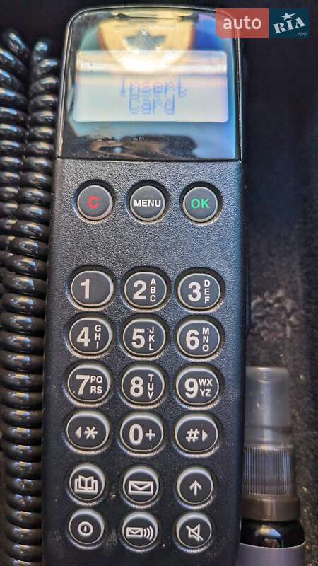 Седан Mercedes-Benz E-Class 2000 в Києві