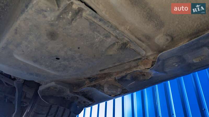 Седан Mercedes-Benz E-Class 2000 в Києві