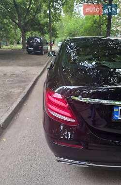 Седан Mercedes-Benz E-Class 2016 в 