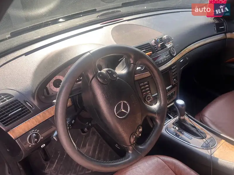 Mercedes-Benz E-Class 2008 VIN WDB2112891B332541 фото оголошення 8 з 45