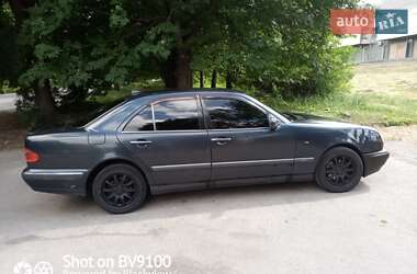 Седан Mercedes-Benz E-Class 1997 в Пятихатках