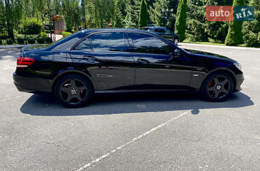 Седан Mercedes-Benz E-Class 2015 в 