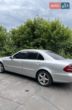 Седан Mercedes-Benz E-Class 2003 в 