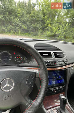 Седан Mercedes-Benz E-Class 2003 в 
