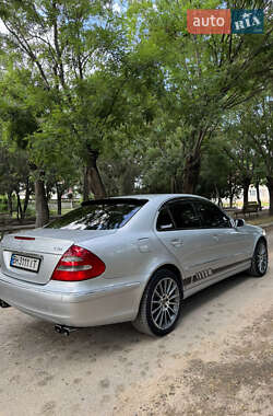 Седан Mercedes-Benz E-Class 2005 в 
