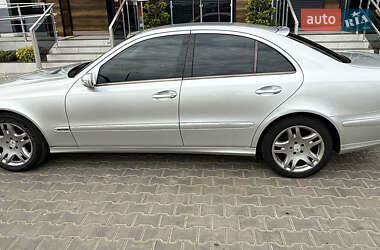 Седан Mercedes-Benz E-Class 2004 в Одессе