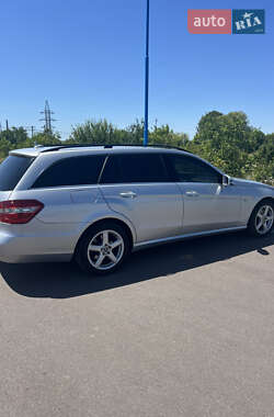 Универсал Mercedes-Benz E-Class 2012 в 