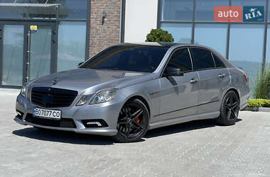 Седан Mercedes-Benz E-Class 2009 в 