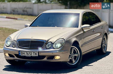 Седан Mercedes-Benz E-Class 2005 в Одессе