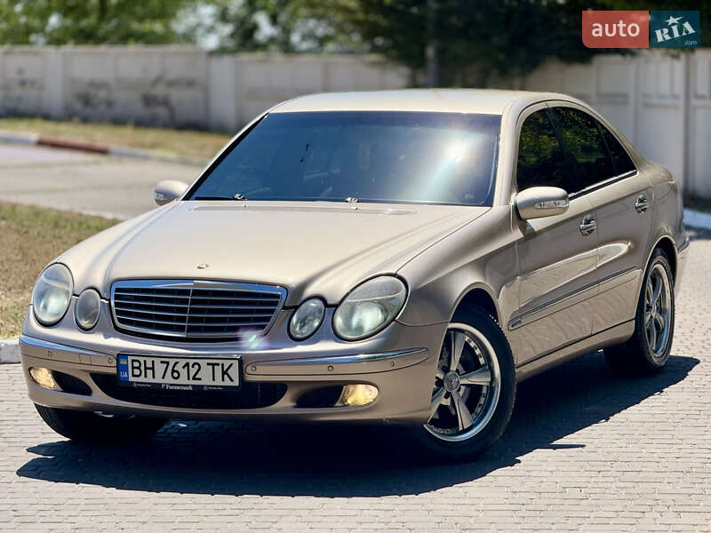 Mercedes-Benz E-Class 2005