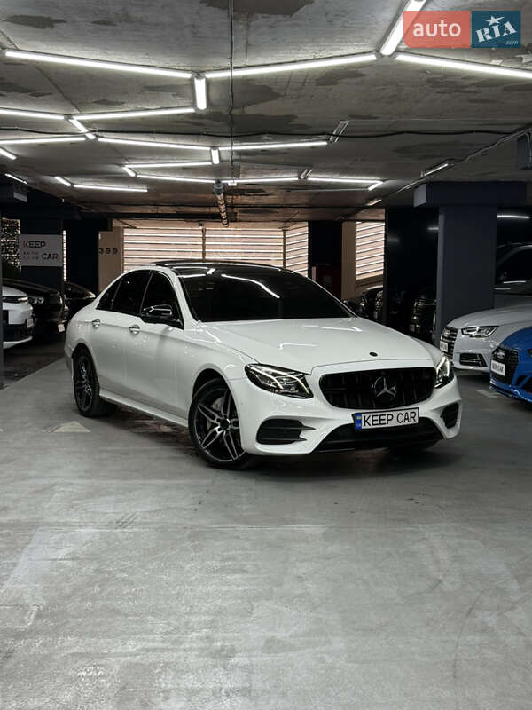 Mercedes-Benz E-Class 2017