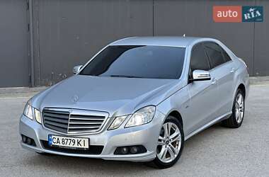 Mercedes-Benz E-Class 2011 Mercedes-Benz E-Class 2011