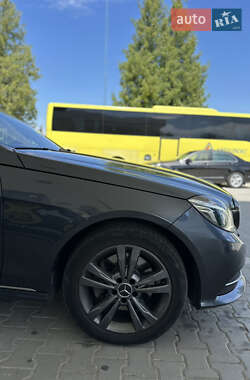 Седан Mercedes-Benz E-Class 2014 в 