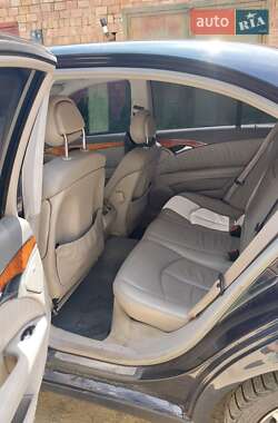 Седан Mercedes-Benz E-Class 2002 в Черновцах