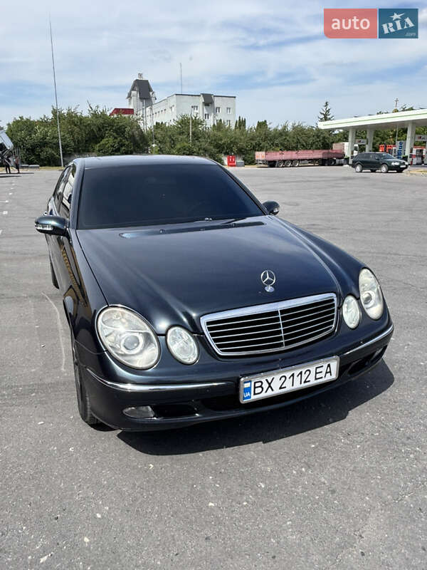 Mercedes-Benz E-Class 2003
