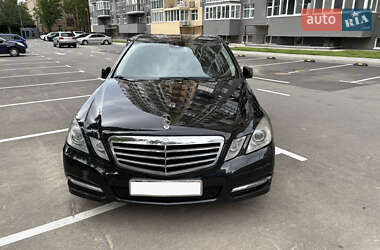 Седан Mercedes-Benz E-Class 2012 в 