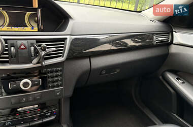 Седан Mercedes-Benz E-Class 2012 в 