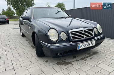 Седан Mercedes-Benz E-Class 1998 в 