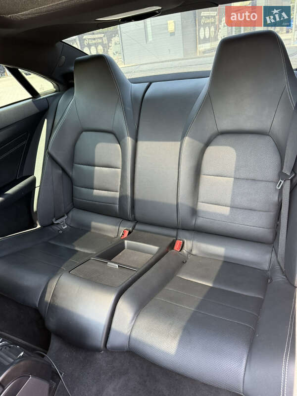 Купе Mercedes-Benz E-Class 2013 в Чернівцях