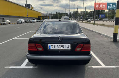 Седан Mercedes-Benz E-Class 1997 в 