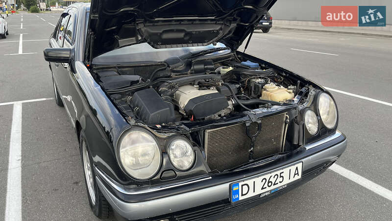 Седан Mercedes-Benz E-Class 1997 в Киеве